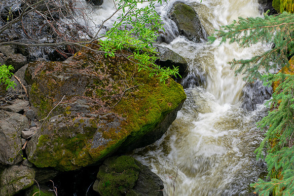 White Waters Go Around