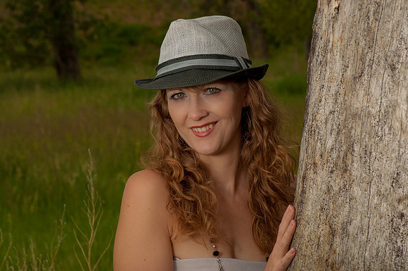 The Hat Around the Tree